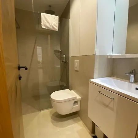 Apartment Pahuljica Retreat - Zlatni Javor Jahorina